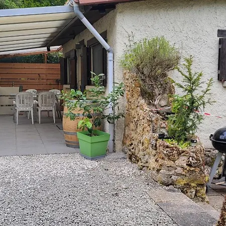 Le Coq De Champagne Semesterbostad